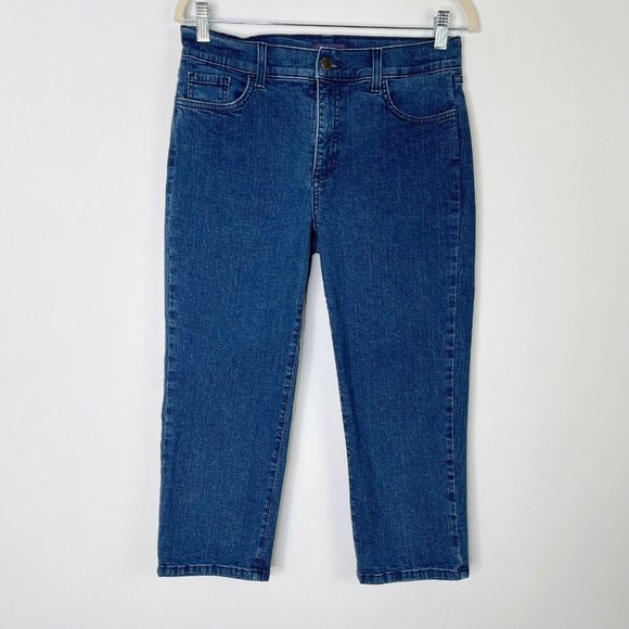 NYDJ Capris Jeans Size 10 - Picture 2 of 7